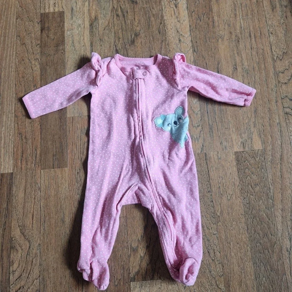 Carters Baby Girl Pink Heart Koala Ruffle Footed Sleeper Pajamas 6 Months 483
